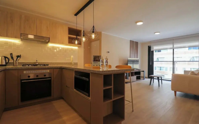 w Exquisite 2BR w Balcony in Miraflores