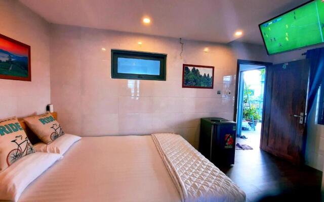 Sena home 4th-Rooftop Overlooking Danang Dragon bridge