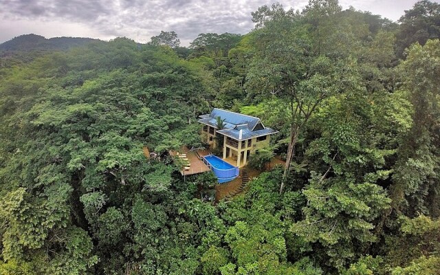 Monos Locos - Portasol Vacation Rental