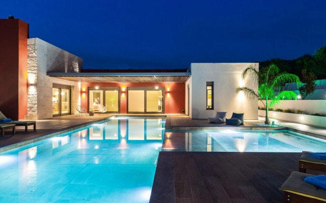 Villa Aori