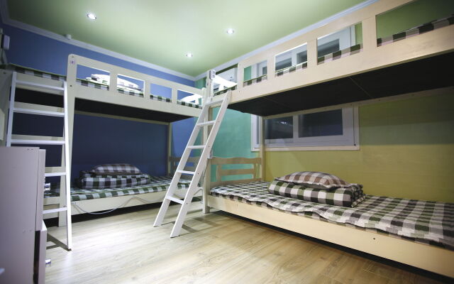 Bluefish Guesthouse - Hostel