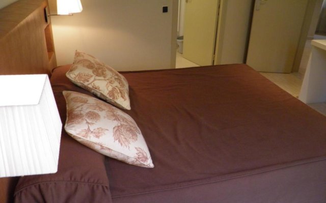 Apartaments Sant Jordi Comtal 33