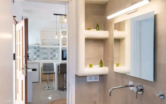 Theodora s Suite in Agios Charalampos