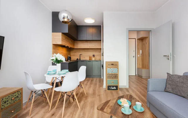 Apartment Warsaw Woronicza by Renters