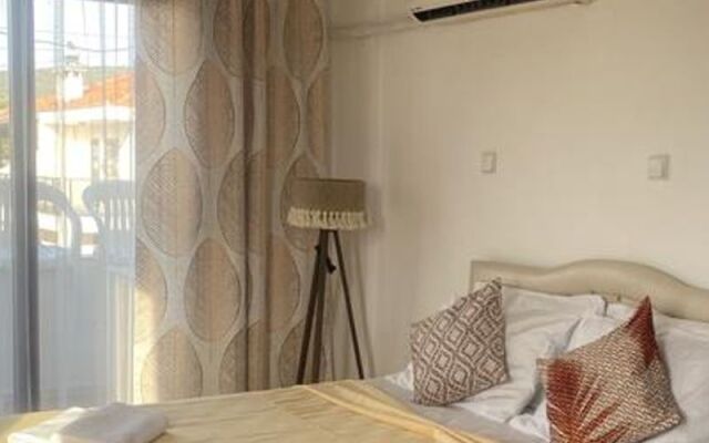Deniz Kızı Otel Çeşme