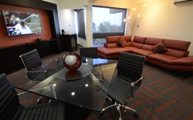 Holiday Inn Mexico Dali Airport by IHG