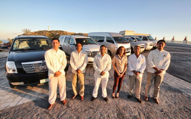 Cabo Pedregal Hotel