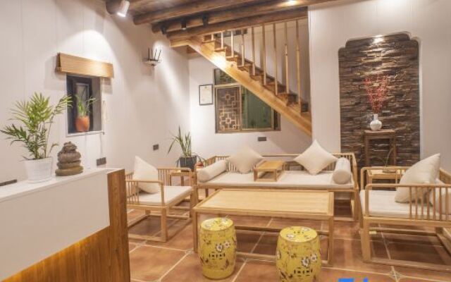 Yunshui ballad beautiful cloud night Guesthouse