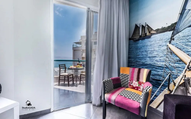 Luxury Apartment by Lake Kinneret