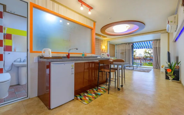 Tongyeong Honey Spa Pension