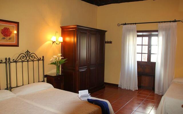 Hotel Rural Finca Sulula