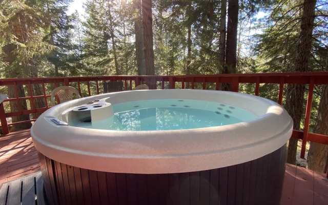 Quintessential Tahoe Cabin