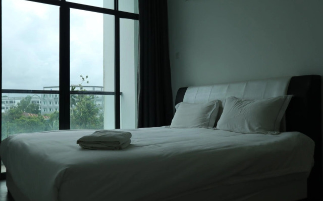 Zen66 @ Roxy Serviced Apartment