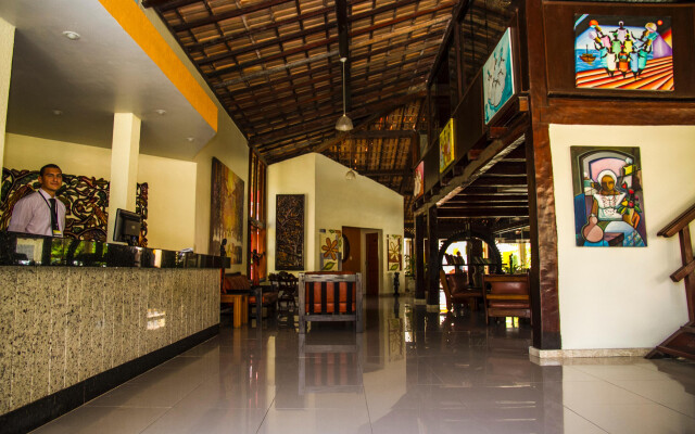 Happy Hotel Girassol