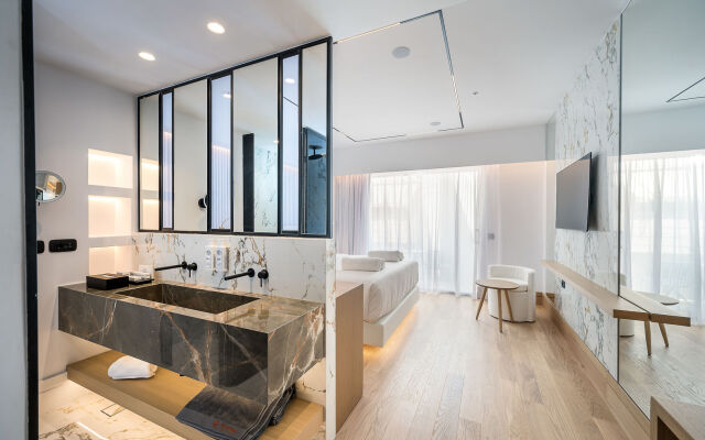 Ethereal White Resort Hotel & Spa