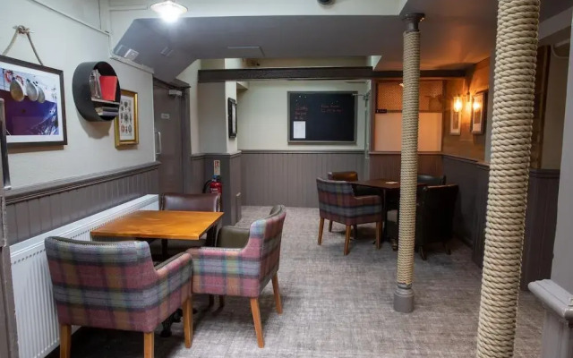 The Seale Arms