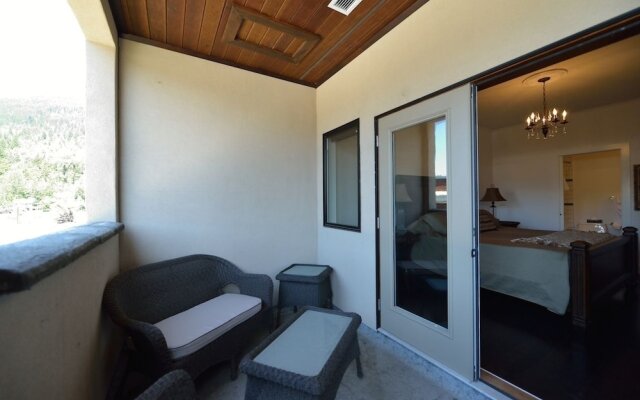 Alpenglow Penthouse by Revelstoke Vacations