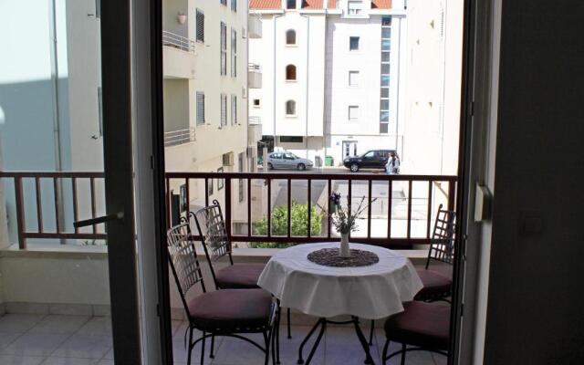 Apartment Beachfront