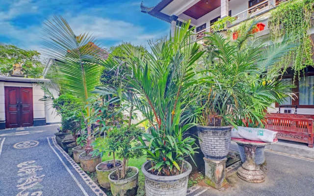 Capital O 94586 New Asta Graha Homestay