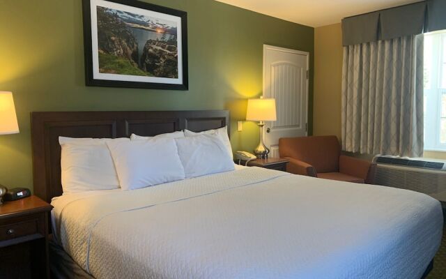 Acadia Inn