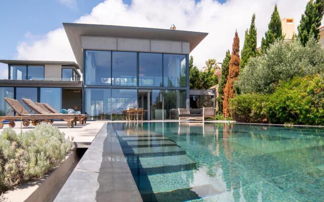 Villa Equador (Allure)