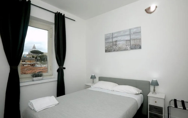 Candia Green House 50