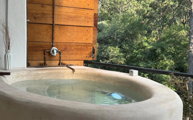 Encino House Hotel Boutique