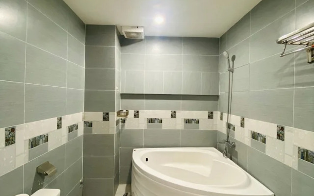 Sunny 1 Hometel Binh Minh