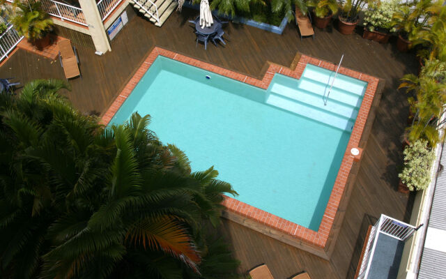 Inn Cairns Boutique Apartments