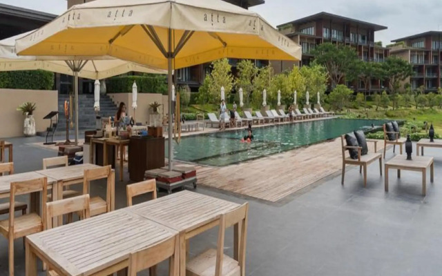 Atta Lakeside Resort Suite