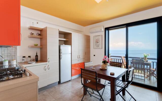 Taormina Panoramic Seaview Apartment