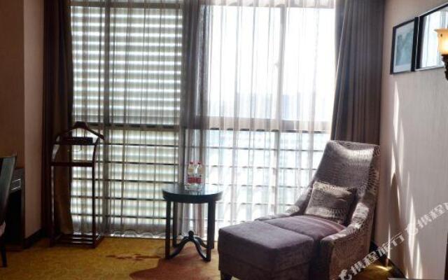 Sanhe International Hotel