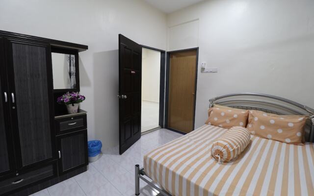 Puteri Homestay