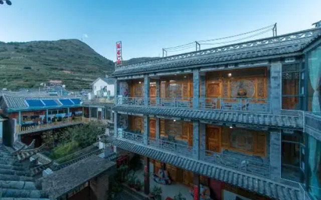 Dali Shuanglang Qingshui One Residence Homestay