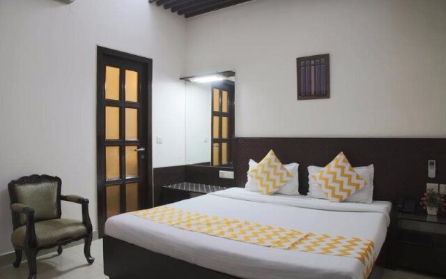 FabHotel Daffodils Inn Connaught Place