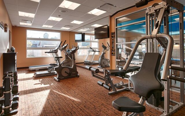 Best Western Plus Bathurst Hotel & Suites