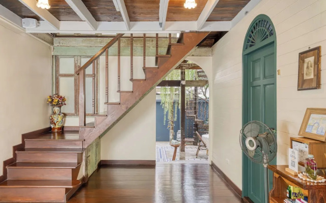 Priya Boutique House