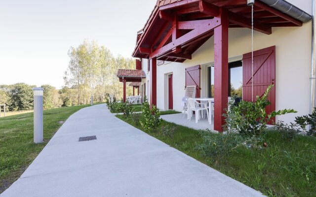 Résidence Nemea Le Domaine d'Uhaina