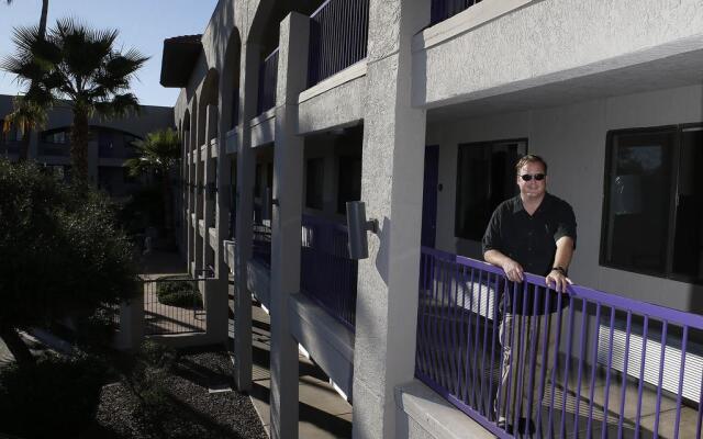 Grand Canyon University Hotel