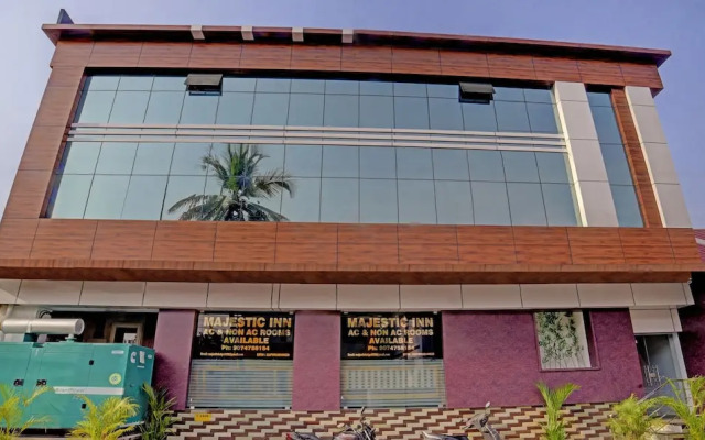 Treebo Trip Majestic Inn Thampanoor