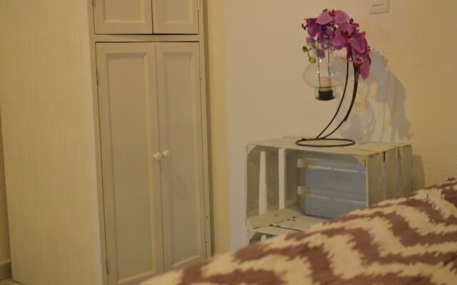 Grandes Grupos Bunker Rooms