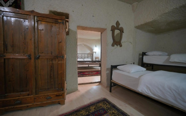 View Cave Hotel