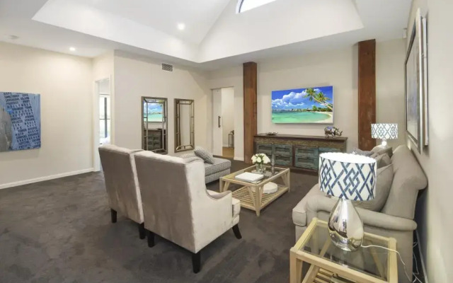 Hamptons ,  Sanctuary Cove