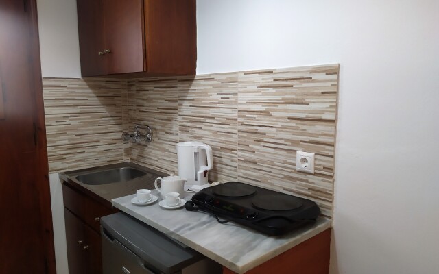 Aronis Apartments