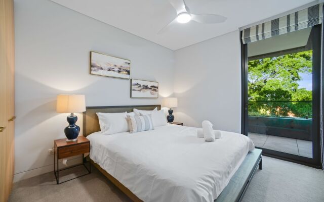 HomeHotel Ultra Luxurious 3 Bedroom Penthouse