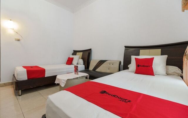 RedDoorz near Jalan Mayjen Sutoyo Bengkulu
