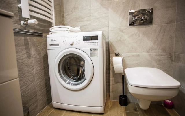 FriendHouse Apartments – Krowoderska