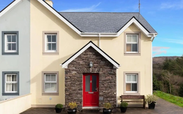 Salmons Leap Sneem Village Kerry