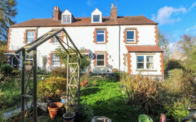 Pineapple Cottage