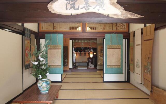 Oshi Ryokan